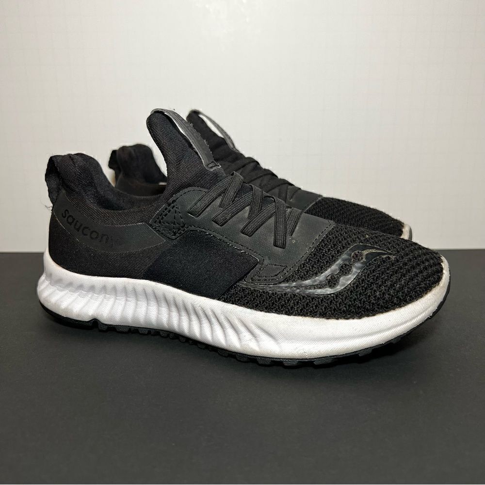 Womens SAUCONY Stretch & Go Breeze Black Slip On Athletic Shoes / Size 5